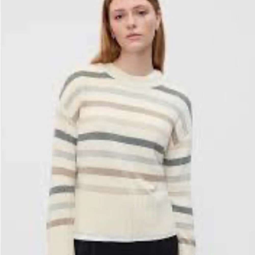 GAP Gap women's striped Relaxed Crewneck sweater Size Large